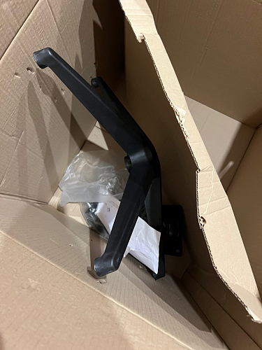 Компьютерное кресло Пард экокожа белый фото покупателя 232