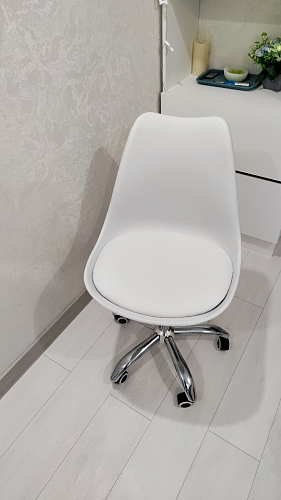 Компьютерное кресло Kolin с подушкой clear / white фото покупателя 578