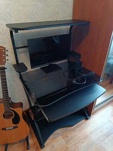 Компьютерный стол Roni black фото покупателя 7