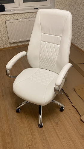 Компьютерное кресло Aragon белое фото покупателя 91