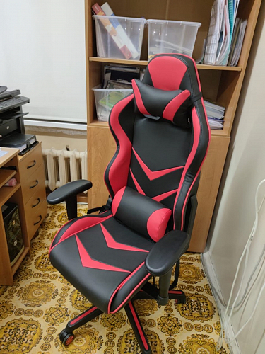 Компьютерное кресло Racer черное / голубое фото покупателя 40