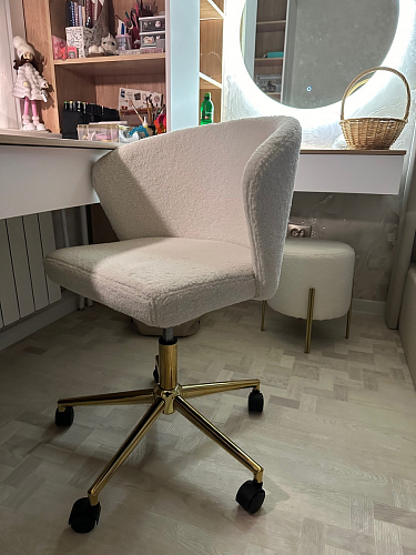 Компьютерное кресло Lika white teddy / black фото покупателя 1