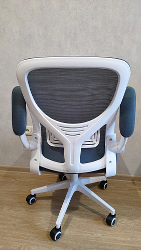 Компьютерное кресло Konfi light gray / blue / white фото покупателя 61