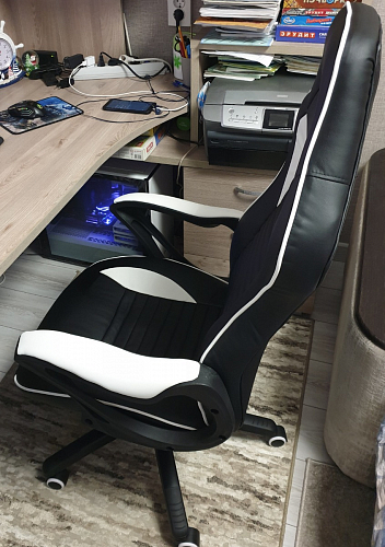 Компьютерное кресло Leon красное / черное фото покупателя 13