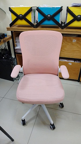 Компьютерное кресло Konfi light gray / white фото покупателя 153