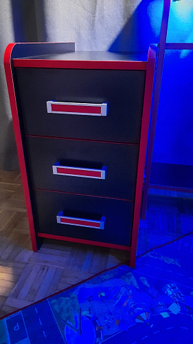 Тумба Ханна черная / красная  - Уцененный экземпляр фото покупателя 5