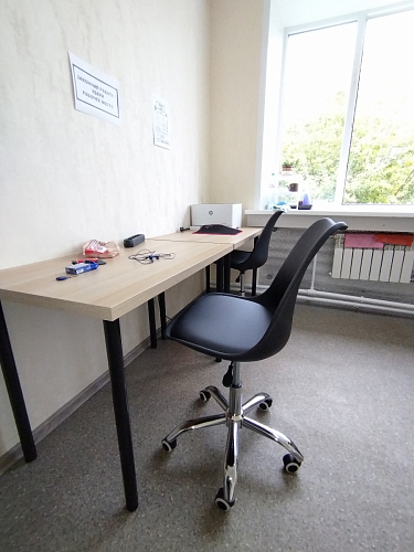 Компьютерное кресло Kolin с подушкой clear / white фото покупателя 236