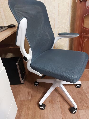 Компьютерное кресло Konfi dark gray / pink / white фото покупателя 127