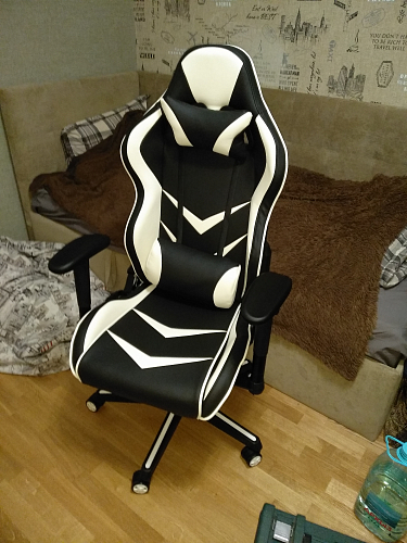 Компьютерное кресло Racer черный / красный / бежевый фото покупателя 169