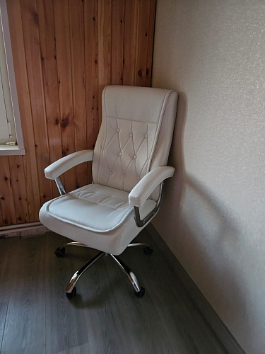 Компьютерное кресло Class white фото покупателя 56