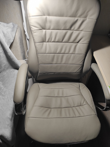 Компьютерное кресло Tomar коричневое фото покупателя 97