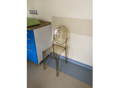 Пластиковый стул Victoria clear gray фото покупателя 1