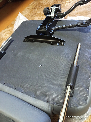 Компьютерное кресло Kolson black фото покупателя 158