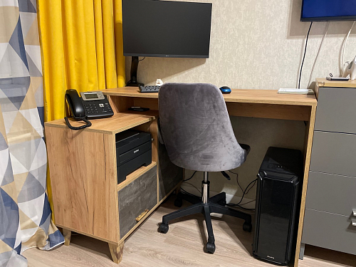 Письменный стол Эго Ст-2 на ножках дуб крафт золотой / белый глянец фото покупателя 3