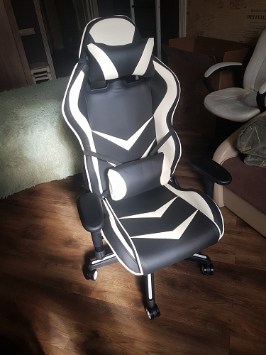 Компьютерное кресло Racer черное / красное фото покупателя 120