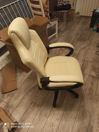 Компьютерное кресло Kadis кремовое фото покупателя 42