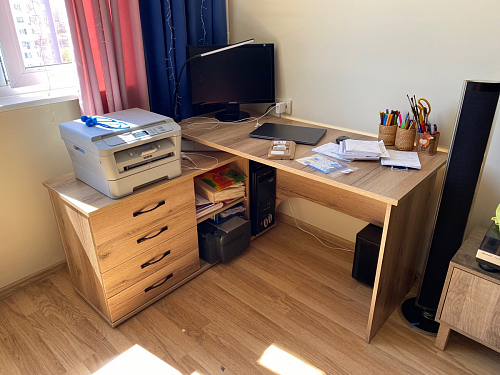 Компьютерный стол КСТ-109П правый венге фото покупателя 88