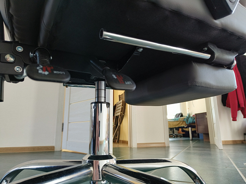 Компьютерное кресло Kolson black фото покупателя 77