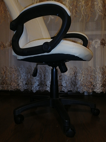 Компьютерное кресло Kadis коричневое / бежевое фото покупателя 57