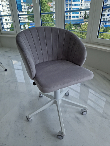 Компьютерное кресло Пард confetti silver серый / черный фото покупателя 24