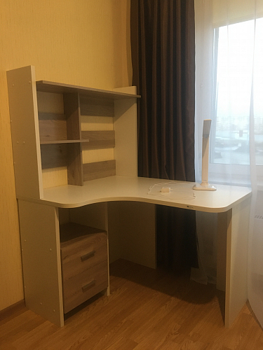 Стол компьютерный Норина 100 x 120 см угловой карамель / венге левый фото покупателя 3