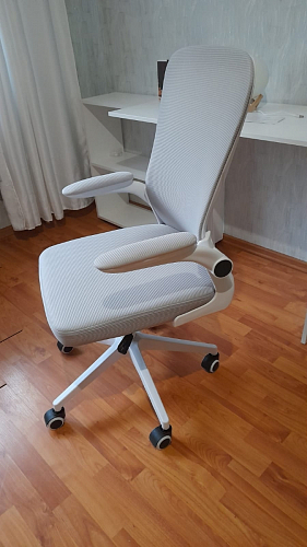 Компьютерное кресло Konfi light gray / blue / white фото покупателя 196