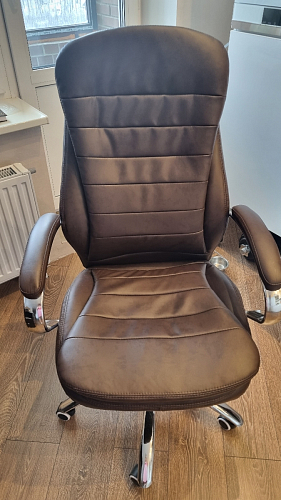 Компьютерное кресло Tomar коричневое фото покупателя 62