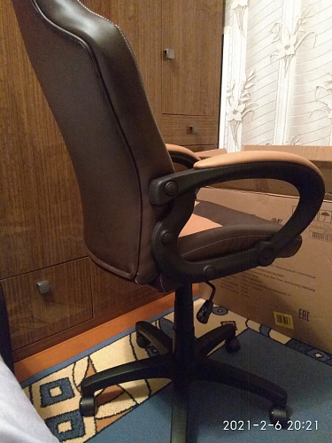 Компьютерное кресло Kadis кремовое фото покупателя 105