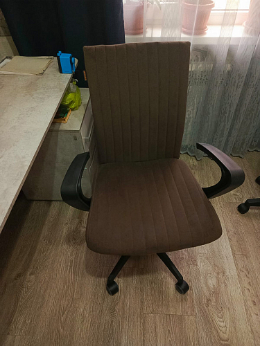 Компьютерное кресло Spark флок коричневый 6 фото покупателя 1