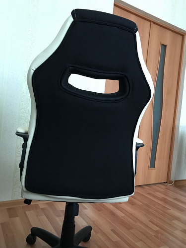 Компьютерное кресло Gamer черное / бежевое фото покупателя 114