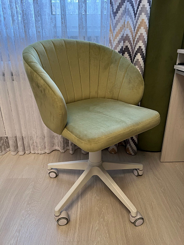 Компьютерное кресло Пард экокожа белый фото покупателя 241