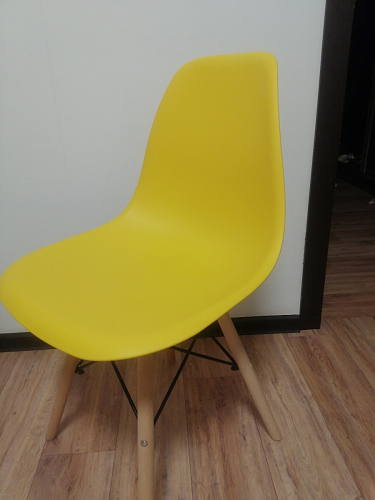 Пластиковый стул Eames PC-015 желтый фото покупателя 301