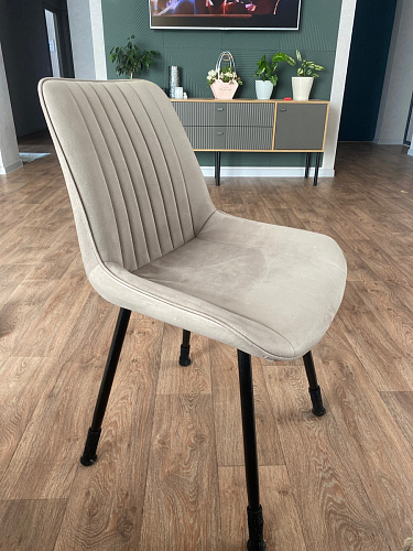 Стул на металлокаркасе Седа 360 К латте (velutto 08) / белый фото покупателя 358