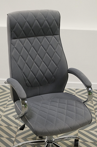 Компьютерное кресло Monte dark grey из шоурума 1