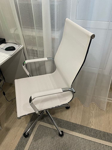 Компьютерное кресло Reus белая сетка / хром фото покупателя 38