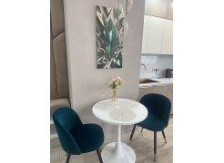 Стул на металлокаркасе Gabi 1 бежевый / черный с серебряными наконечниками фото покупателя 585