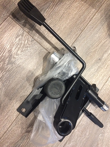 Компьютерное кресло Reus черное фото покупателя 8