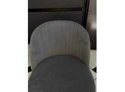 Стул на металлокаркасе Gabi 1 бежевый / черный с серебряными наконечниками фото покупателя 468