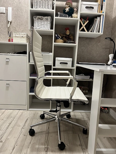 Компьютерное кресло Reus pu white / chrome фото покупателя 4