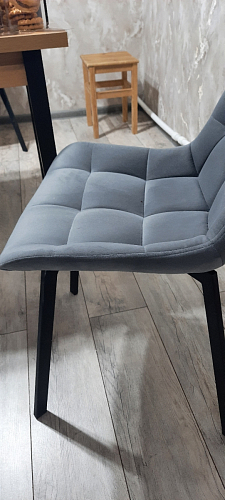 Стул на металлокаркасе Челси бежевый / черный фото покупателя 245