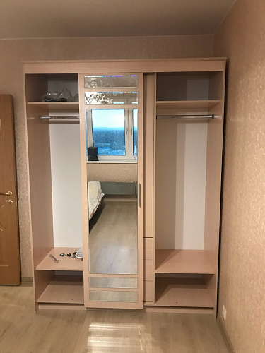 Шкаф-купе ШК-05 дуб молочный  - Уцененный экземпляр фото покупателя 3