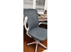 Компьютерное кресло Konfi light gray / white фото покупателя 55