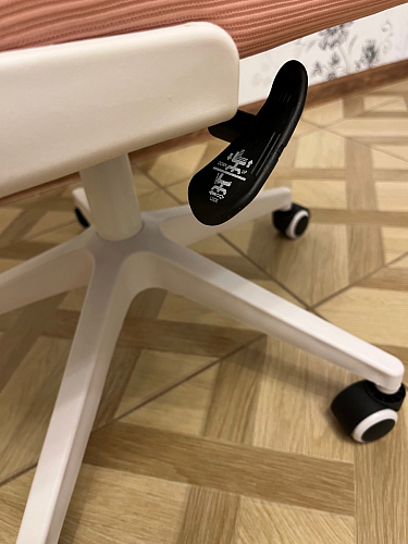 Компьютерное кресло Konfi pink / white фото покупателя 222