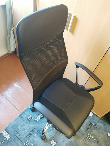 Компьютерное кресло ARANO черное фото покупателя 286