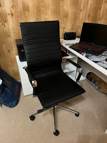 Компьютерное кресло Reus черная сетка / хром фото покупателя 83