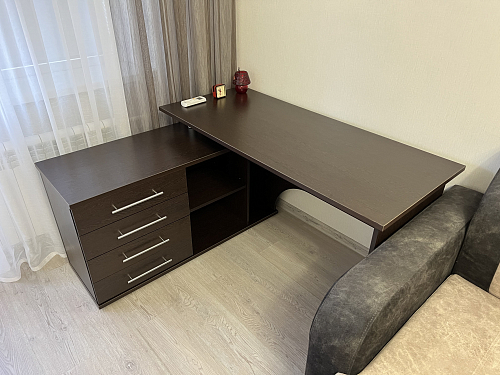 Компьютерный стол с тумбой КСТ-109 тумба слева фото покупателя 117