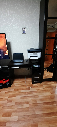 Стол компьютерный Джаз-24 правый белый фото покупателя 29