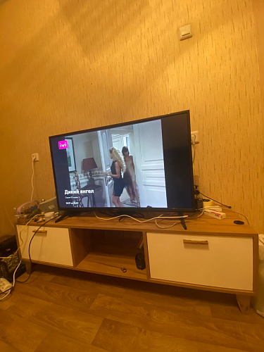 ТВ-тумба Эго Т-3 на ножках бетон светлый / белый глянец фото покупателя 11