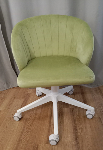 Компьютерное кресло Пард экокожа белый фото покупателя 250