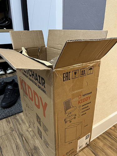 Компьютерное кресло Kiddy салатовое ткань (сетка) фото покупателя 3